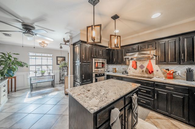 5004 Lake View Circle, North Richland Hills, TX 76180