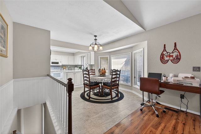 17 Stoneykirk Drive, Bella Vista, AR 72715