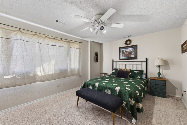17 Stoneykirk Drive, Bella Vista, AR 72715