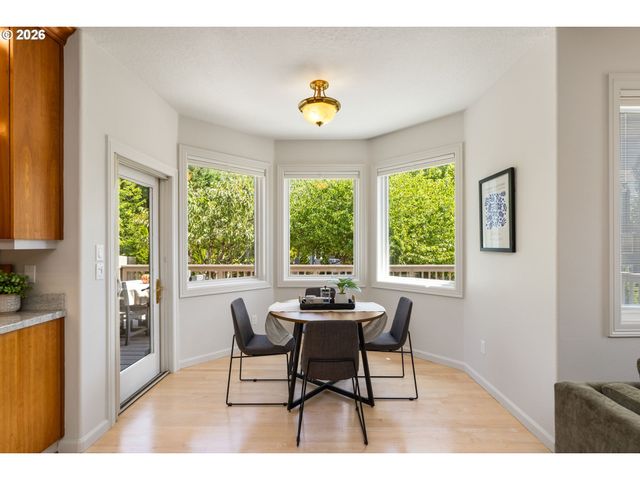 3319 Nw SPENCER St, Portland, OR 97229
