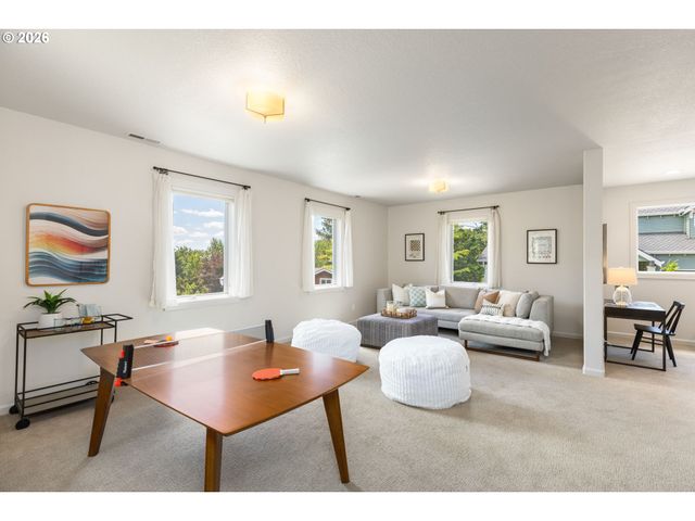 3319 Nw SPENCER St, Portland, OR 97229