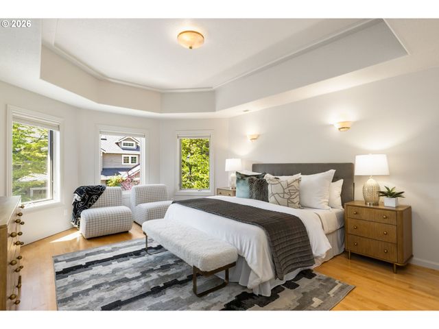 3319 Nw SPENCER St, Portland, OR 97229