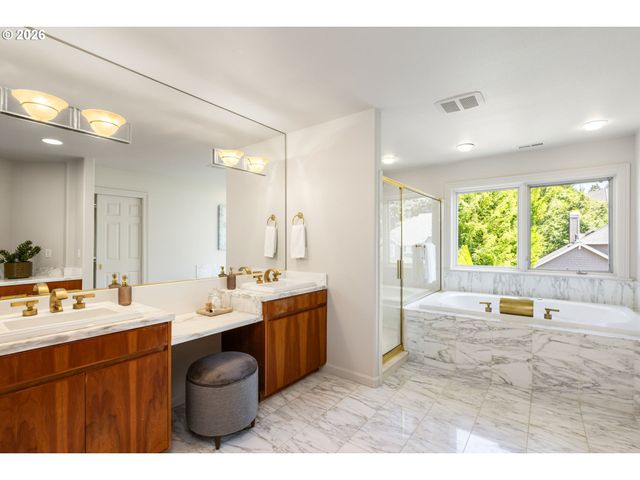 3319 Nw SPENCER St, Portland, OR 97229