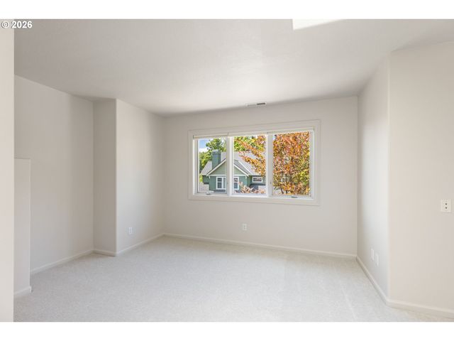 3319 Nw SPENCER St, Portland, OR 97229