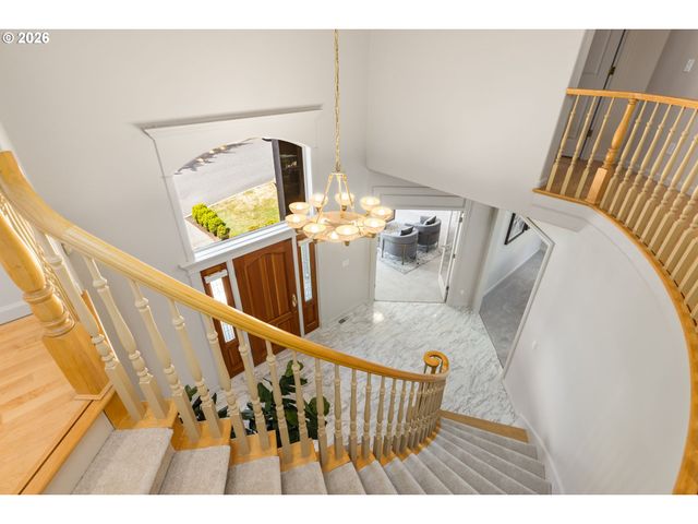 3319 Nw SPENCER St, Portland, OR 97229