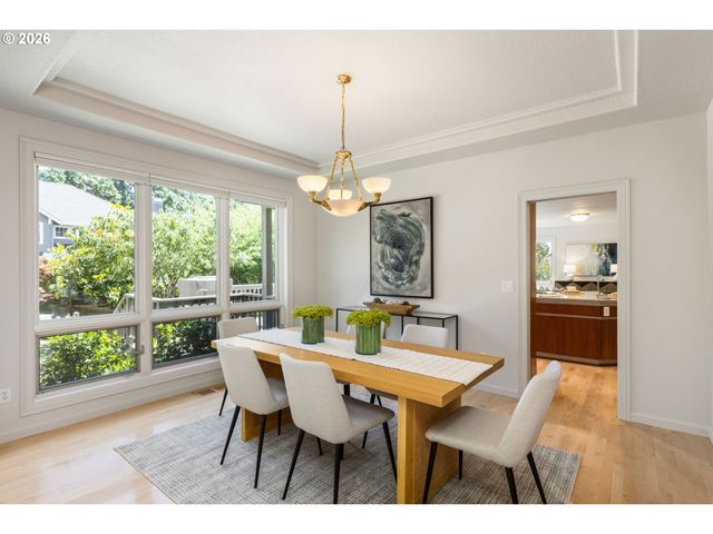 3319 Nw SPENCER St, Portland, OR 97229