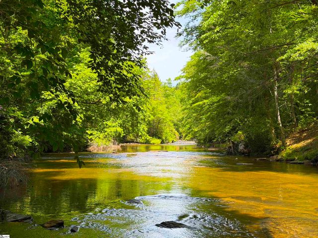 183 Chauga Valley Road, Westminster, SC 29693