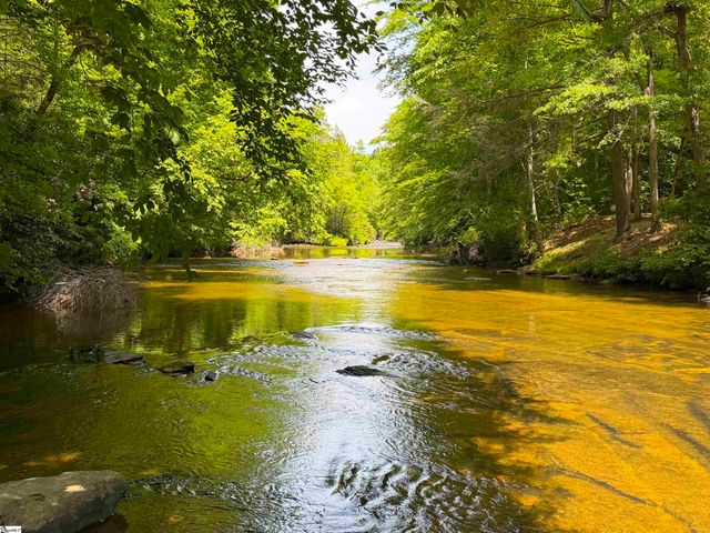 183 Chauga Valley Road, Westminster, SC 29693