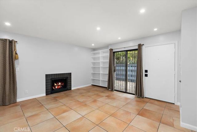 5921 Templeton Street G, Huntington Park, CA 90255