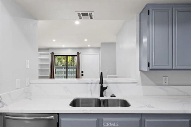 5921 Templeton Street G, Huntington Park, CA 90255