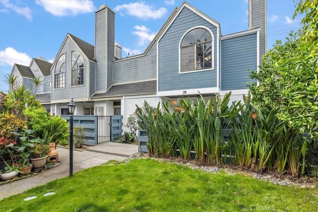 5921 Templeton Street G, Huntington Park, CA 90255