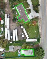 5942 S Cedar Avenue, Fresno, CA 93725