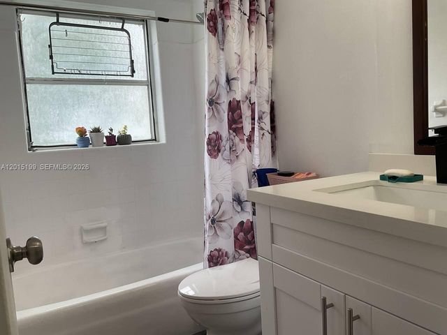 3090 Coral Springs Dr 4, Coral Springs, FL 33065