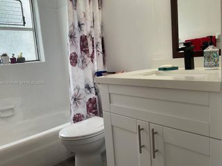3090 Coral Springs Dr 4, Coral Springs, FL 33065
