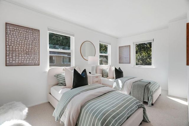 570 Vista Avenue, Palo Alto, CA 94306