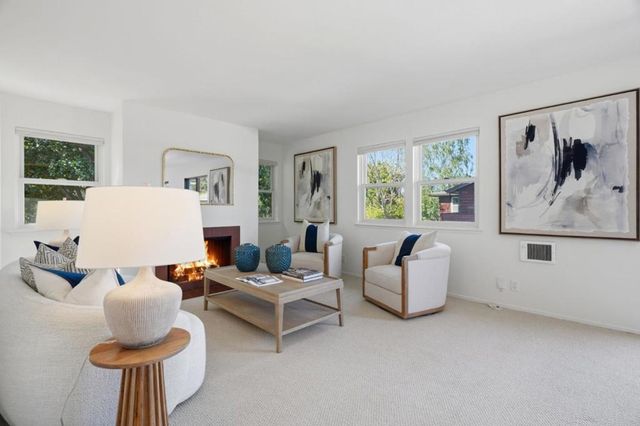 570 Vista Avenue, Palo Alto, CA 94306