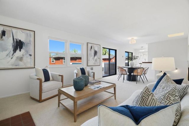 570 Vista Avenue, Palo Alto, CA 94306