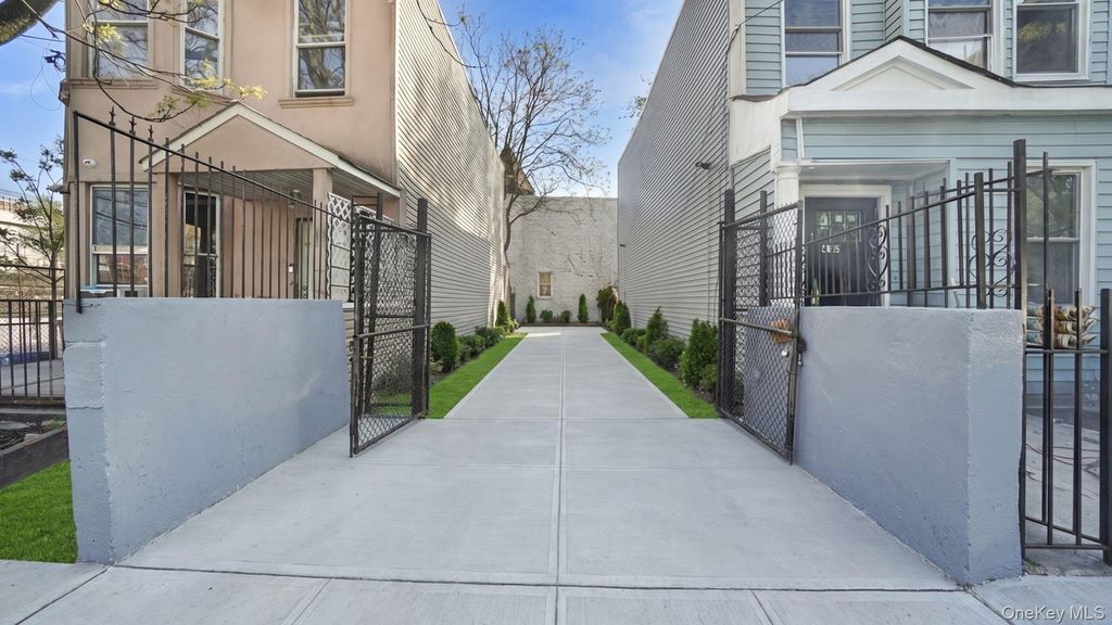 416 E 182nd Street, Bronx, NY 10457 — exterior