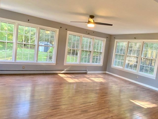143 Highland St, Lunenburg, MA 01462