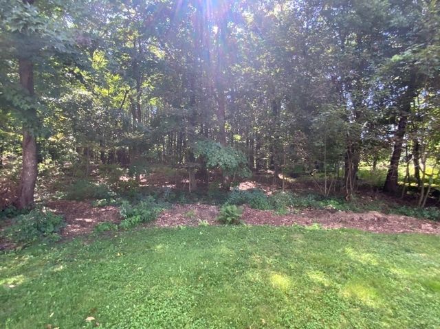 143 Highland St, Lunenburg, MA 01462