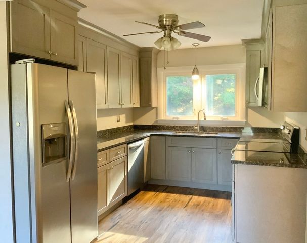 143 Highland St, Lunenburg, MA 01462