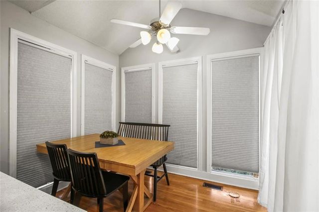 904 Paw Paw Lane, Liberty, MO 64068