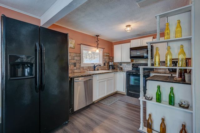 2 Grachen Drive, Madison, NH 03849