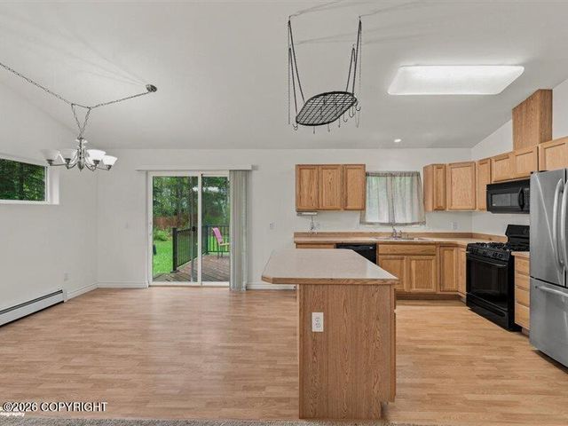 6395 S Settlers Bay Drive, Wasilla, AK 99623