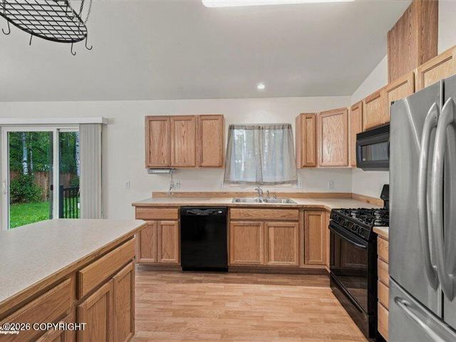 6395 S Settlers Bay Drive, Wasilla, AK 99623