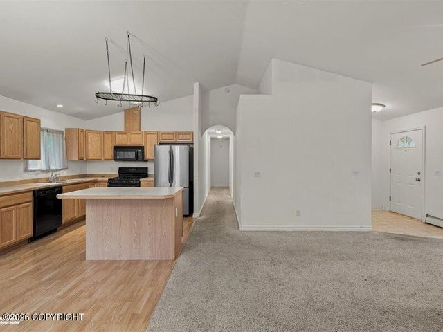 6395 S Settlers Bay Drive, Wasilla, AK 99623