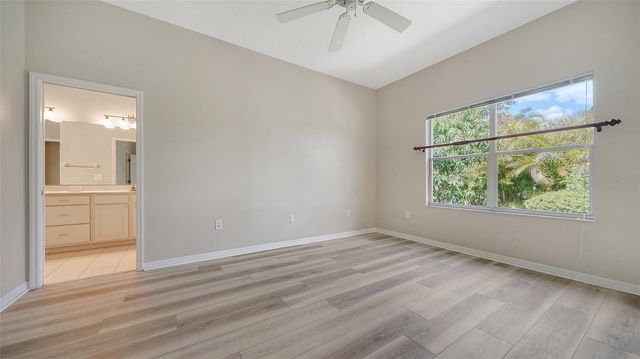 5939 SANDSTONE AVENUE, Sarasota, FL 34243