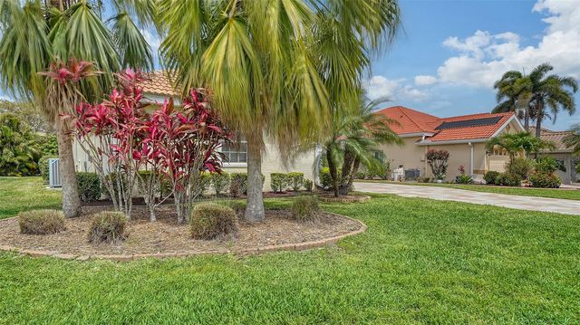 5939 SANDSTONE AVENUE, Sarasota, FL 34243