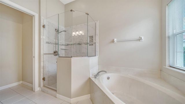 5939 SANDSTONE AVENUE, Sarasota, FL 34243