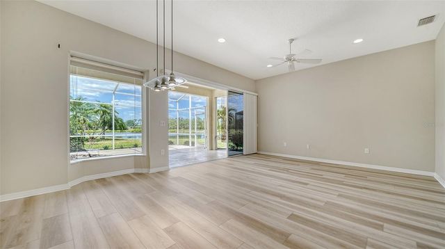 5939 SANDSTONE AVENUE, Sarasota, FL 34243