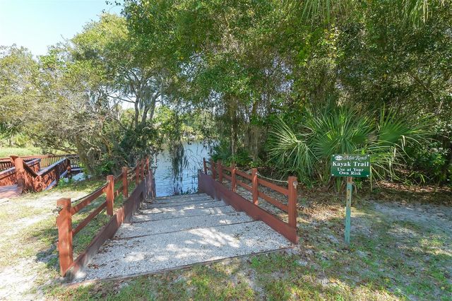 5939 SANDSTONE AVENUE, Sarasota, FL 34243