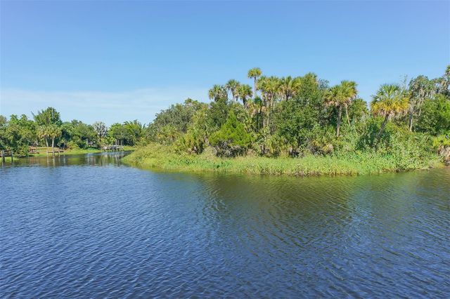 5939 SANDSTONE AVENUE, Sarasota, FL 34243