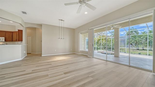 5939 SANDSTONE AVENUE, Sarasota, FL 34243