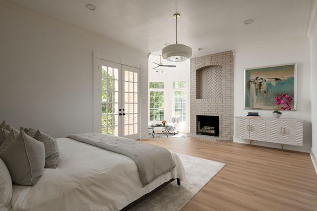 93 Greensward Lane, Sugar Land, TX 77479