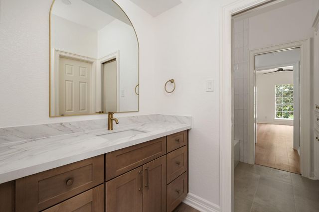 93 Greensward Lane, Sugar Land, TX 77479