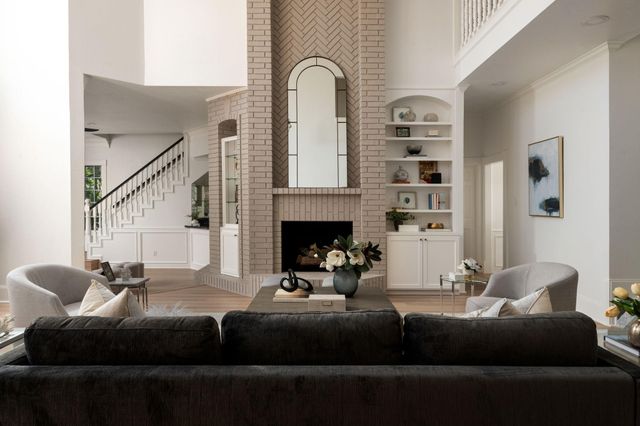 93 Greensward Lane, Sugar Land, TX 77479