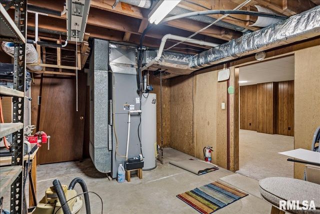 45 Lambert Lane, Springfield, IL 62704