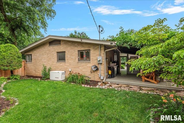 45 Lambert Lane, Springfield, IL 62704