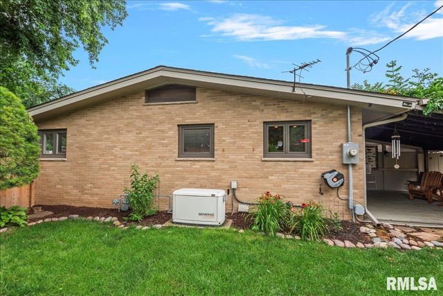 45 Lambert Lane, Springfield, IL 62704