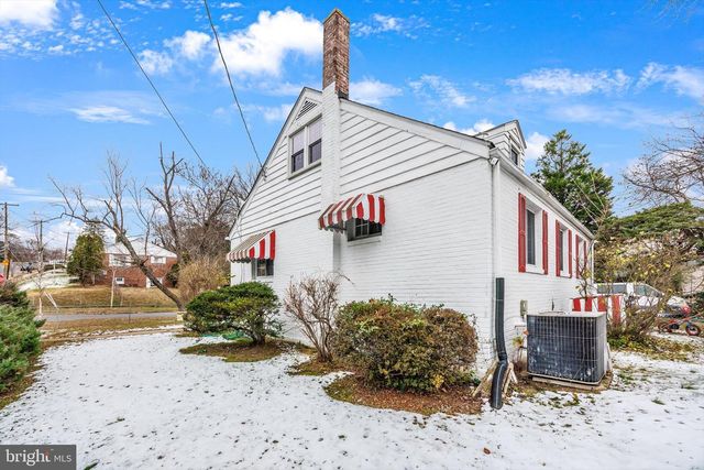 5401 KENMONT RD, Oxon Hill, MD 20745