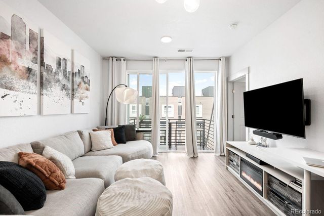 1590 Ingalls Street 303, Lakewood, CO 80214