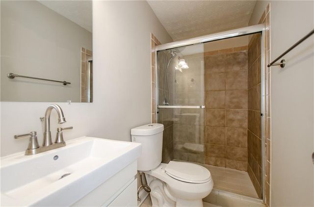 1066 Wedgewood Lane, Tucker, GA 30084