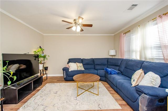 1066 Wedgewood Lane, Tucker, GA 30084