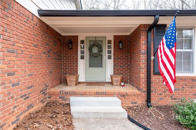 1151 Windy Creek Drive, Watkinsville, GA 30677