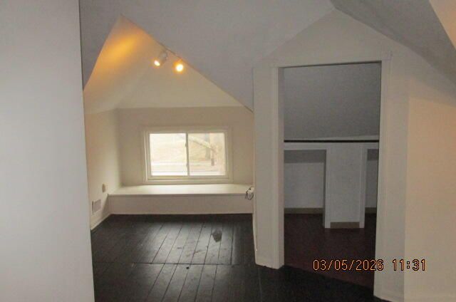 231 E 16th Street, Holland City, MI 49423