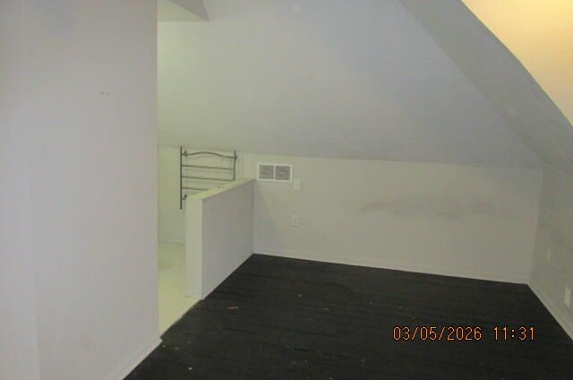 231 E 16th Street, Holland City, MI 49423